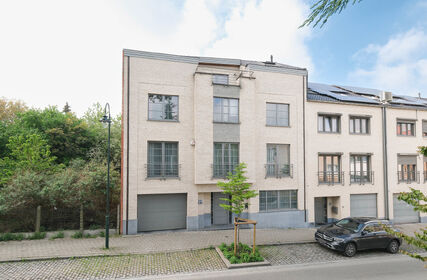 Multi-purpose building for sale in Brussel