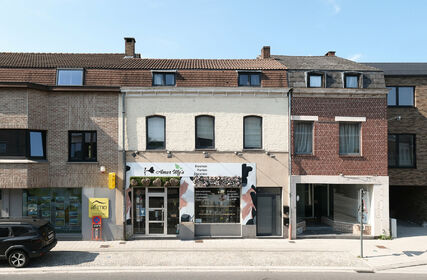 Multi-purpose building for sale in Huldenberg