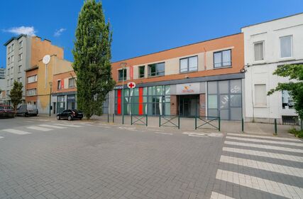 Multi-purpose building for sale in Molenbeek-Sint-Jan