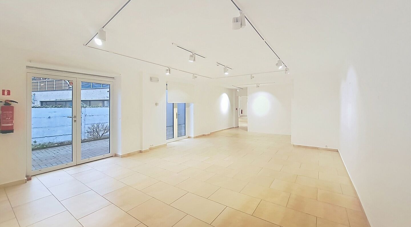 Commercial groundfloor for rent in Zaventem