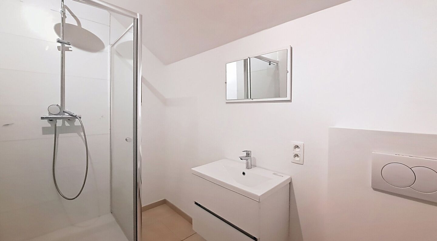 Commercial groundfloor for rent in Zaventem