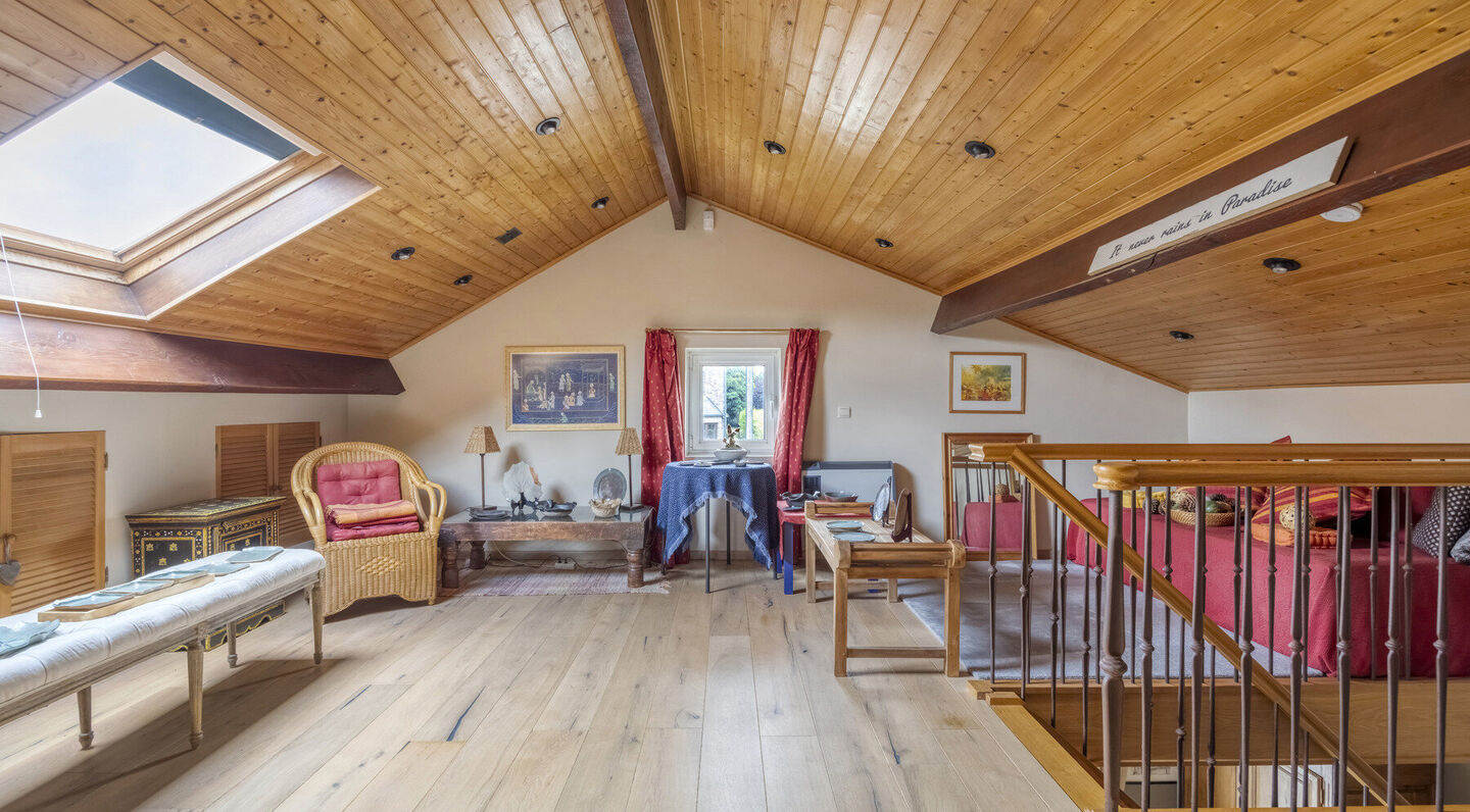 Gebouw voor gemengd gebruik te koop in Hoeilaart