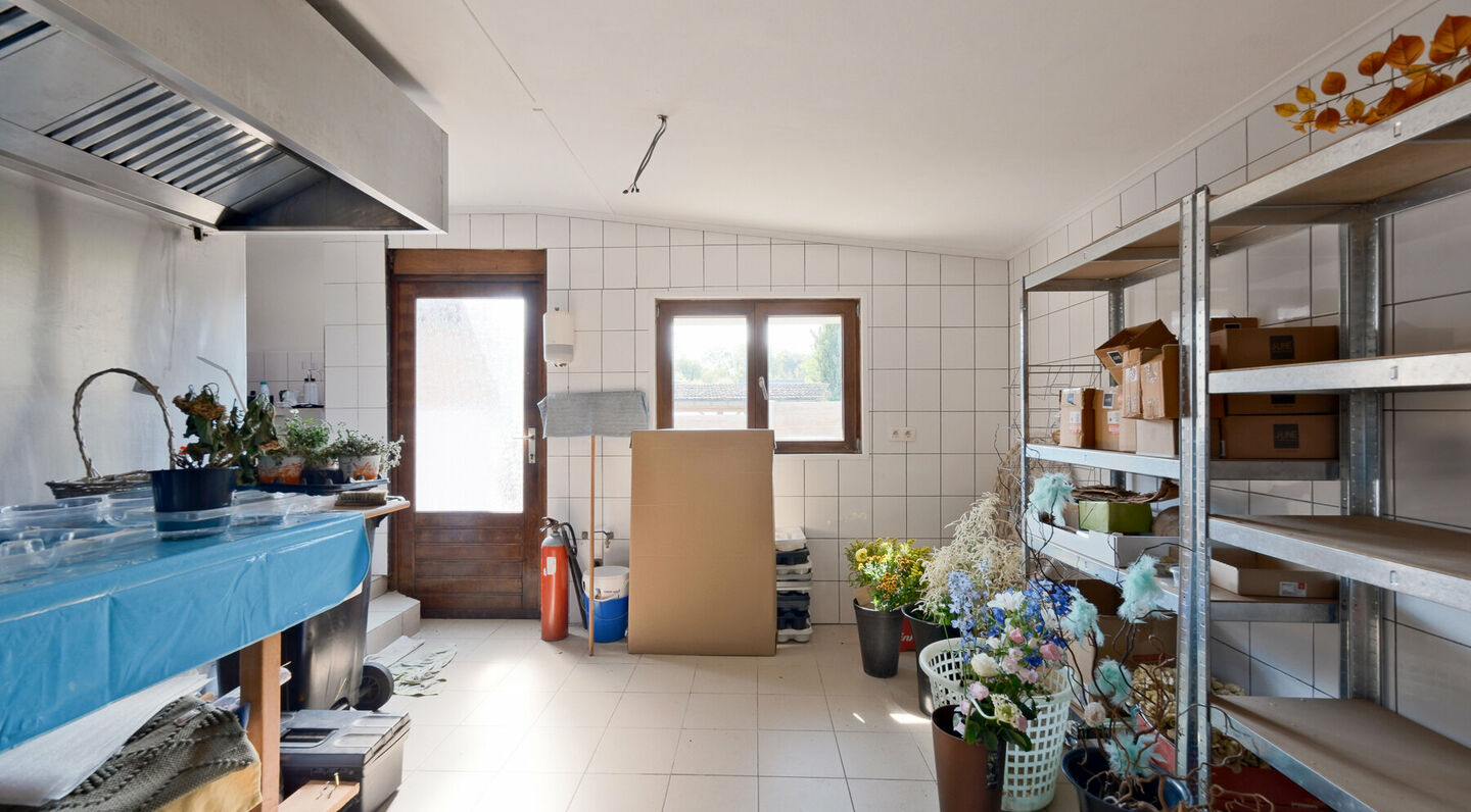 Gebouw voor gemengd gebruik te koop in Huldenberg