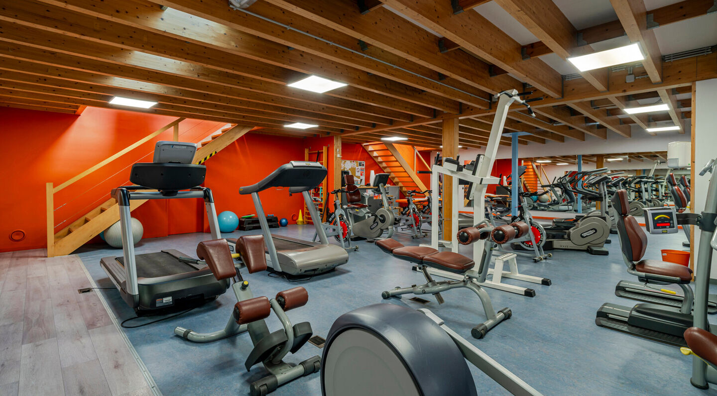 Gebouw voor gemengd gebruik te koop in Molenbeek-Sint-Jan