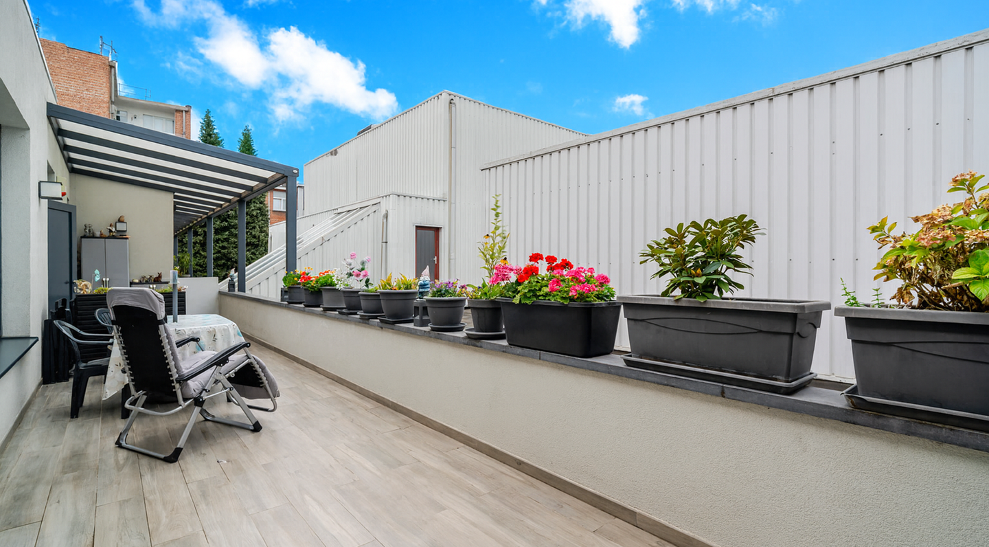 Gebouw voor gemengd gebruik te koop in Molenbeek-Sint-Jan