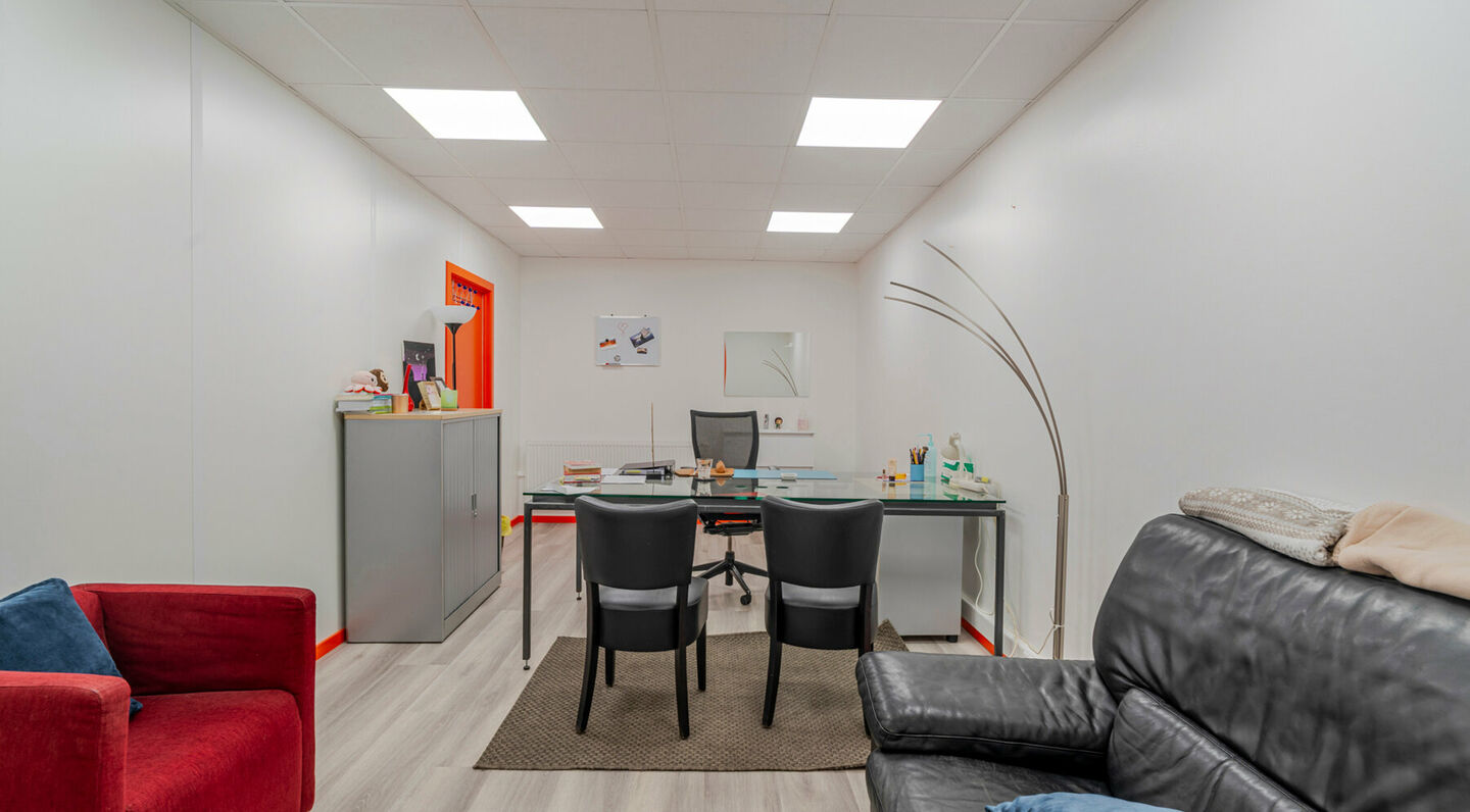 Immeuble à usage multiple à vendre à Molenbeek-Sint-Jan