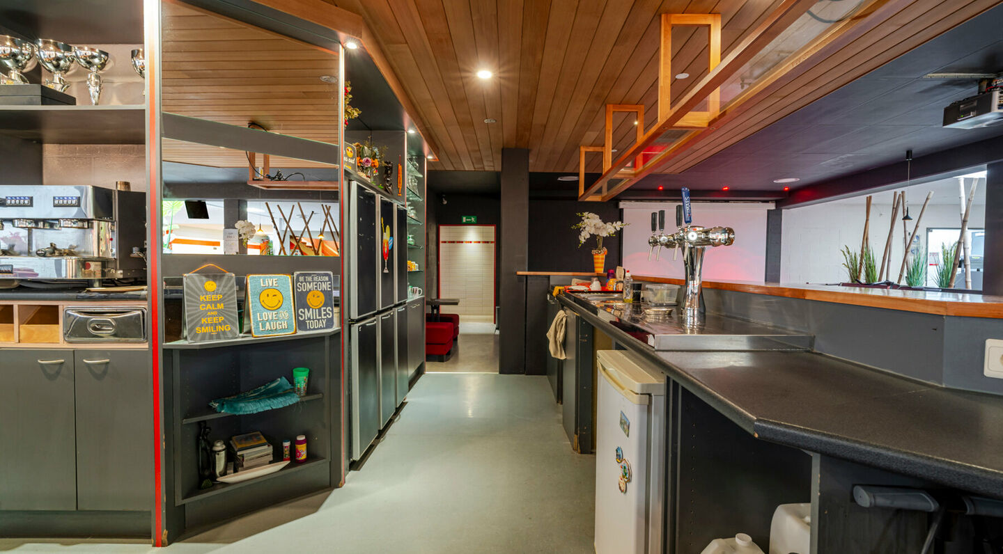 Immeuble à usage multiple à vendre à Molenbeek-Sint-Jan