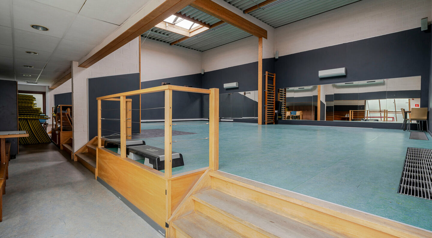 Immeuble à usage multiple à vendre à Molenbeek-Sint-Jan