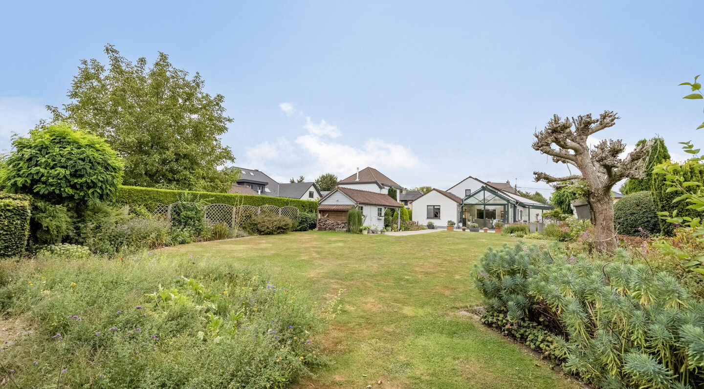 Immeuble mixte à vendre à Hoeilaart