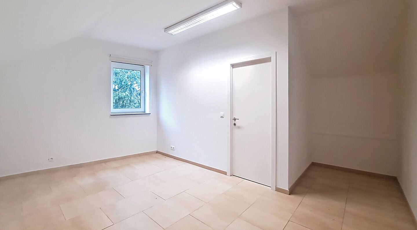 Rez commercial à louer à Zaventem