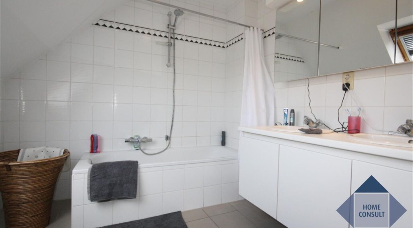 Rooftop apartment for rent in Duisburg