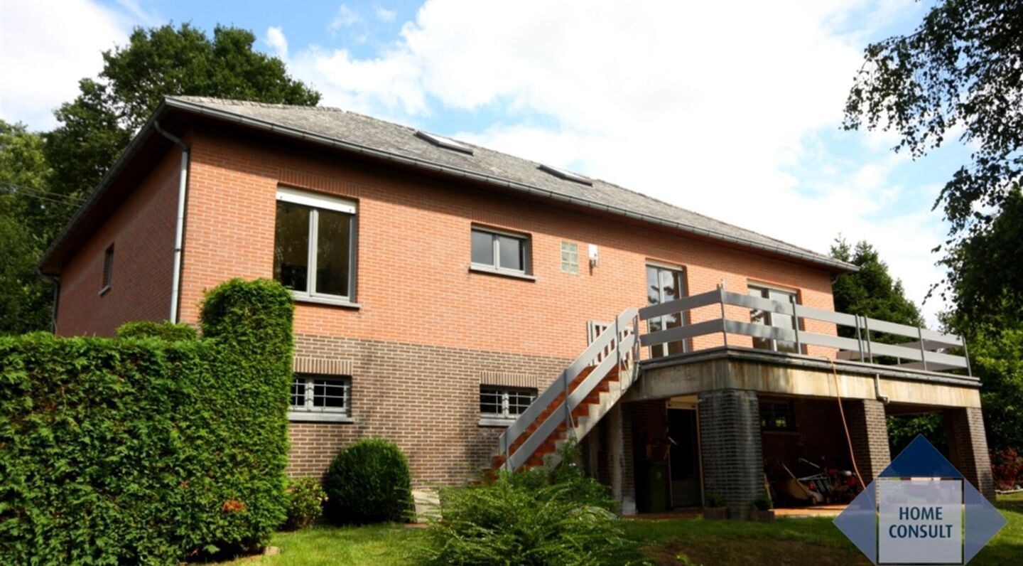 Villa à louer à Huldenberg