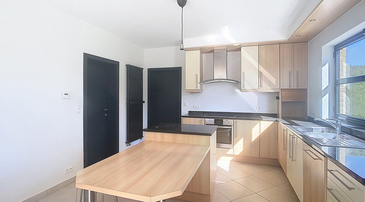 Villa for rent in Bertem