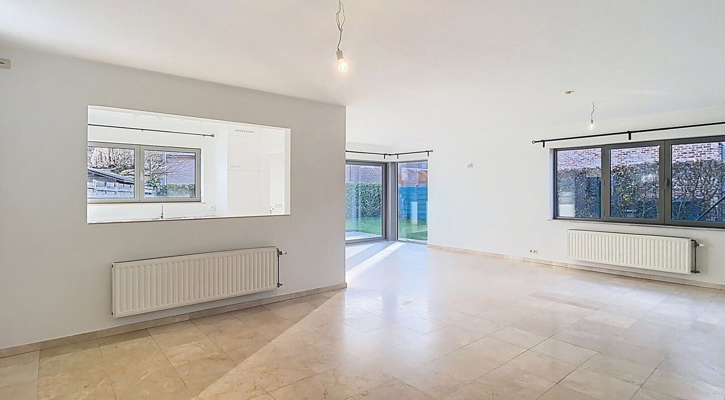 Villa for rent in Everberg