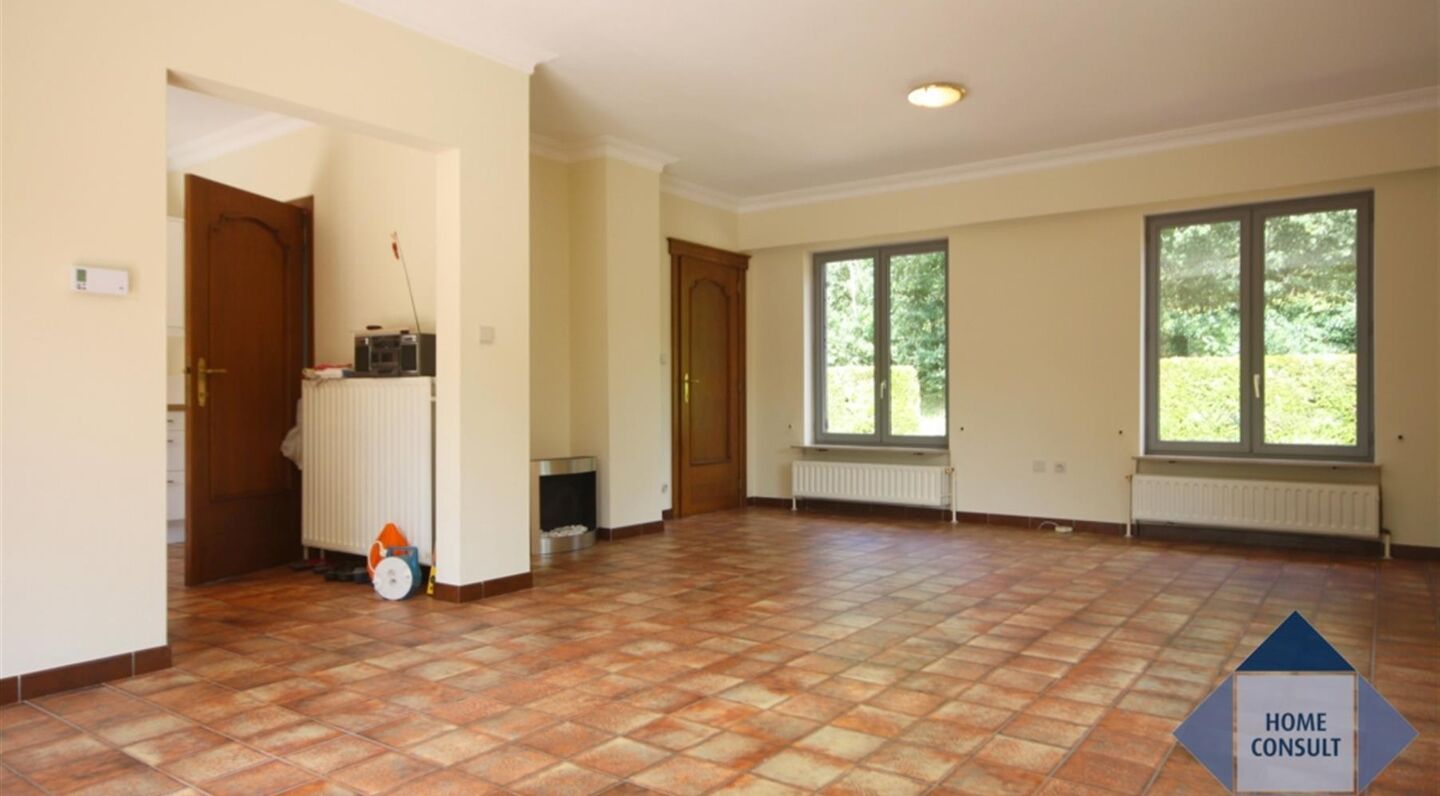 Villa for rent in Huldenberg