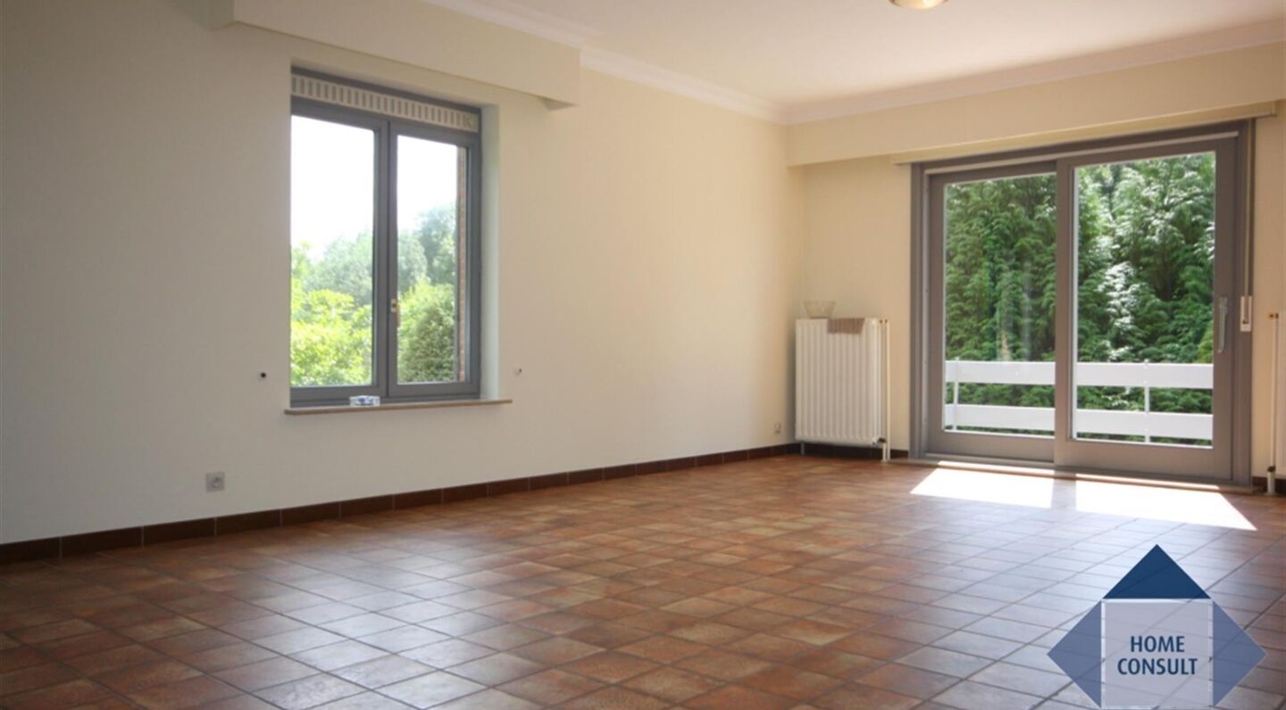 Villa for rent in Huldenberg