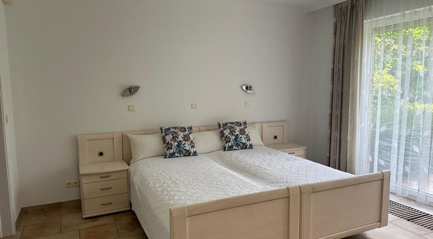 Villa for rent in Kraainem