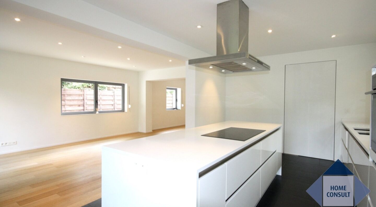 Villa for rent in Sterrebeek
