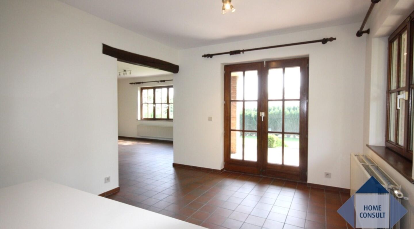 Villa for rent in Sterrebeek
