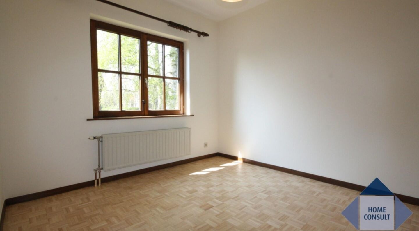 Villa for rent in Sterrebeek