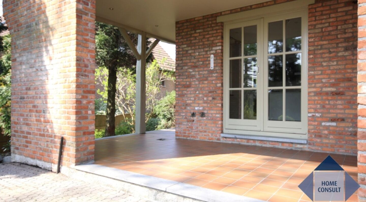 Villa for rent in Sterrebeek
