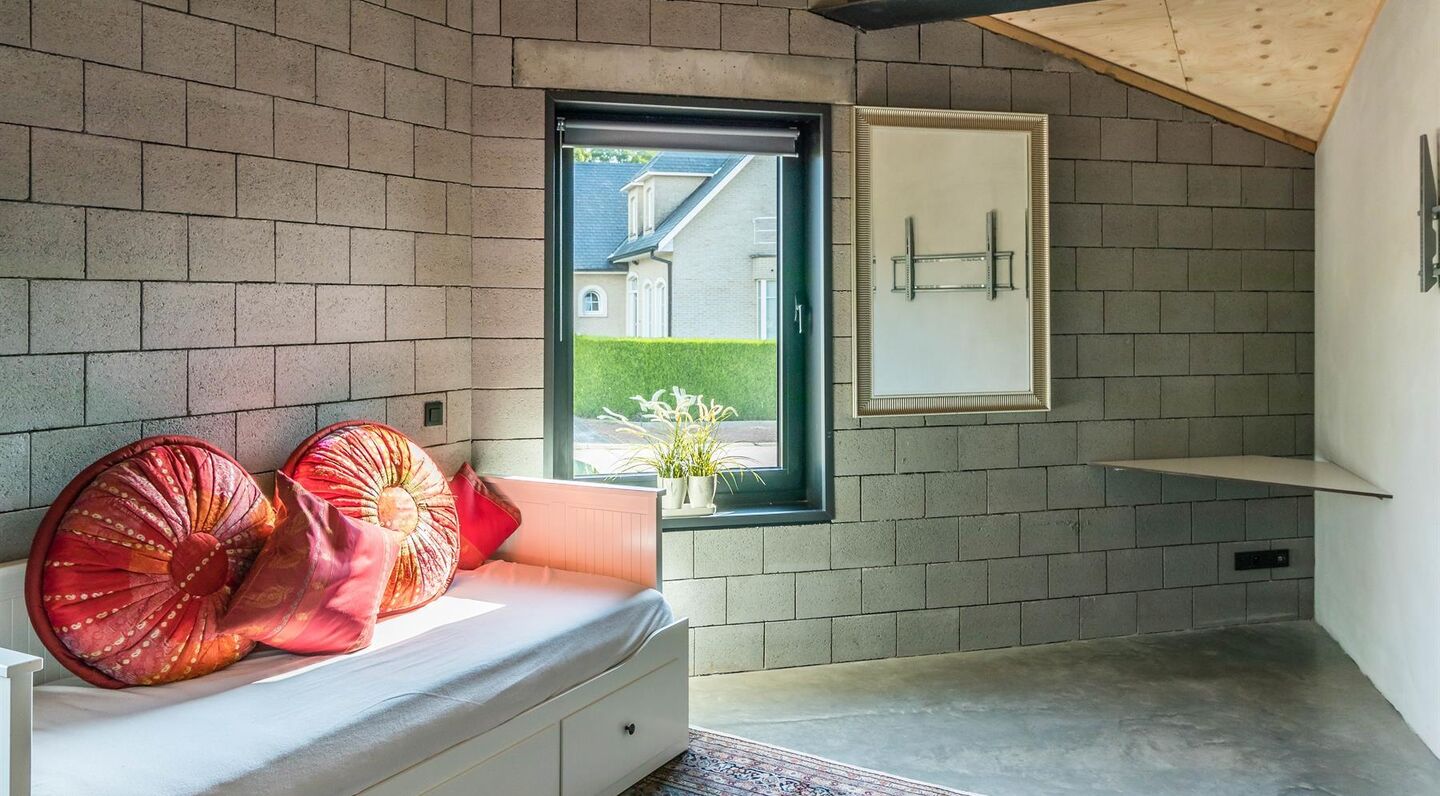 Villa for rent in Sterrebeek