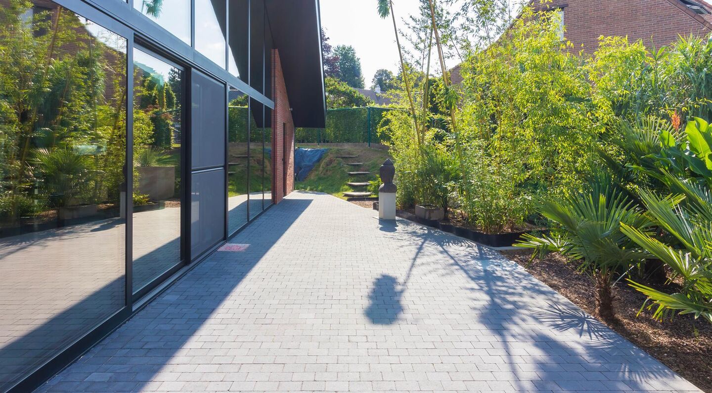 Villa for rent in Sterrebeek