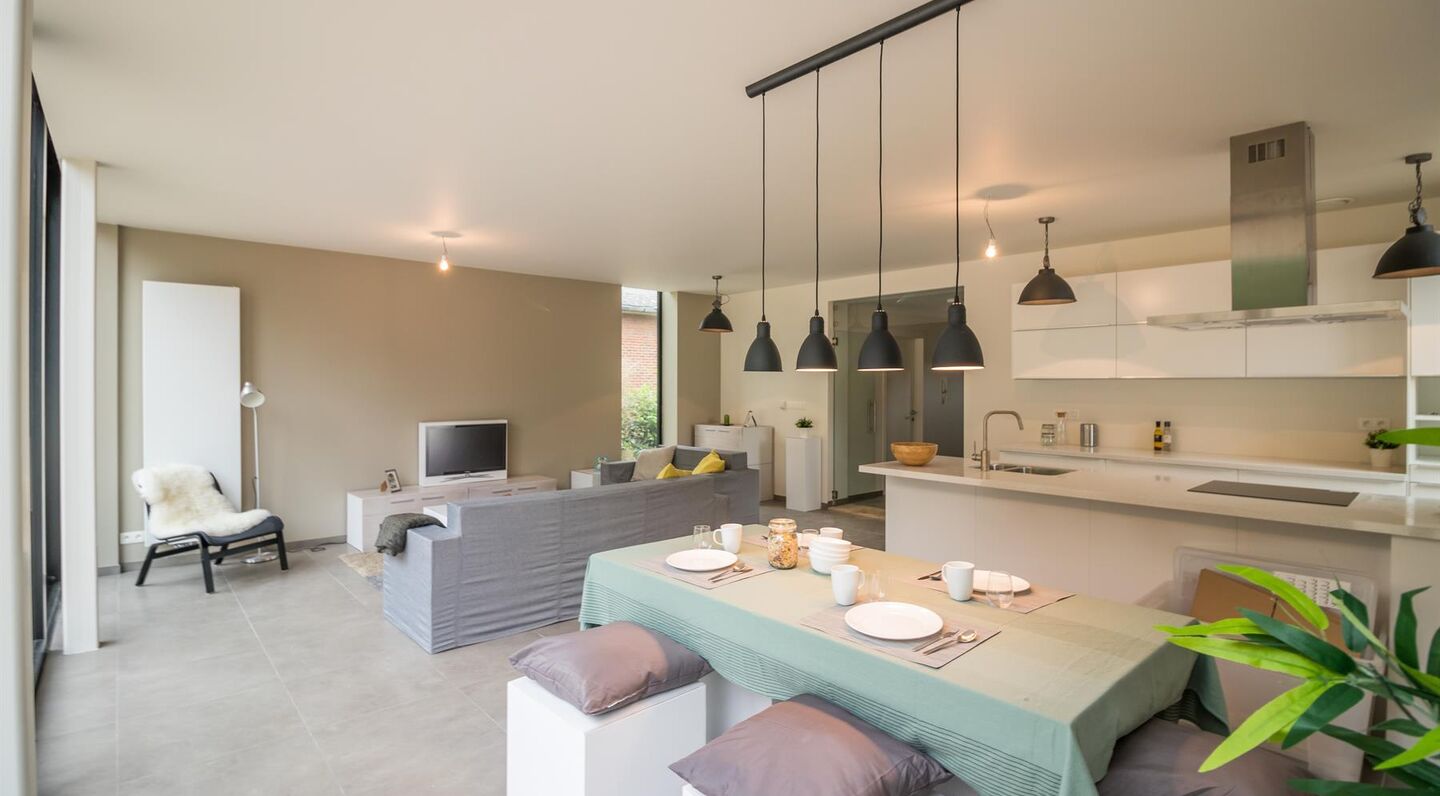 Villa for rent in Sterrebeek