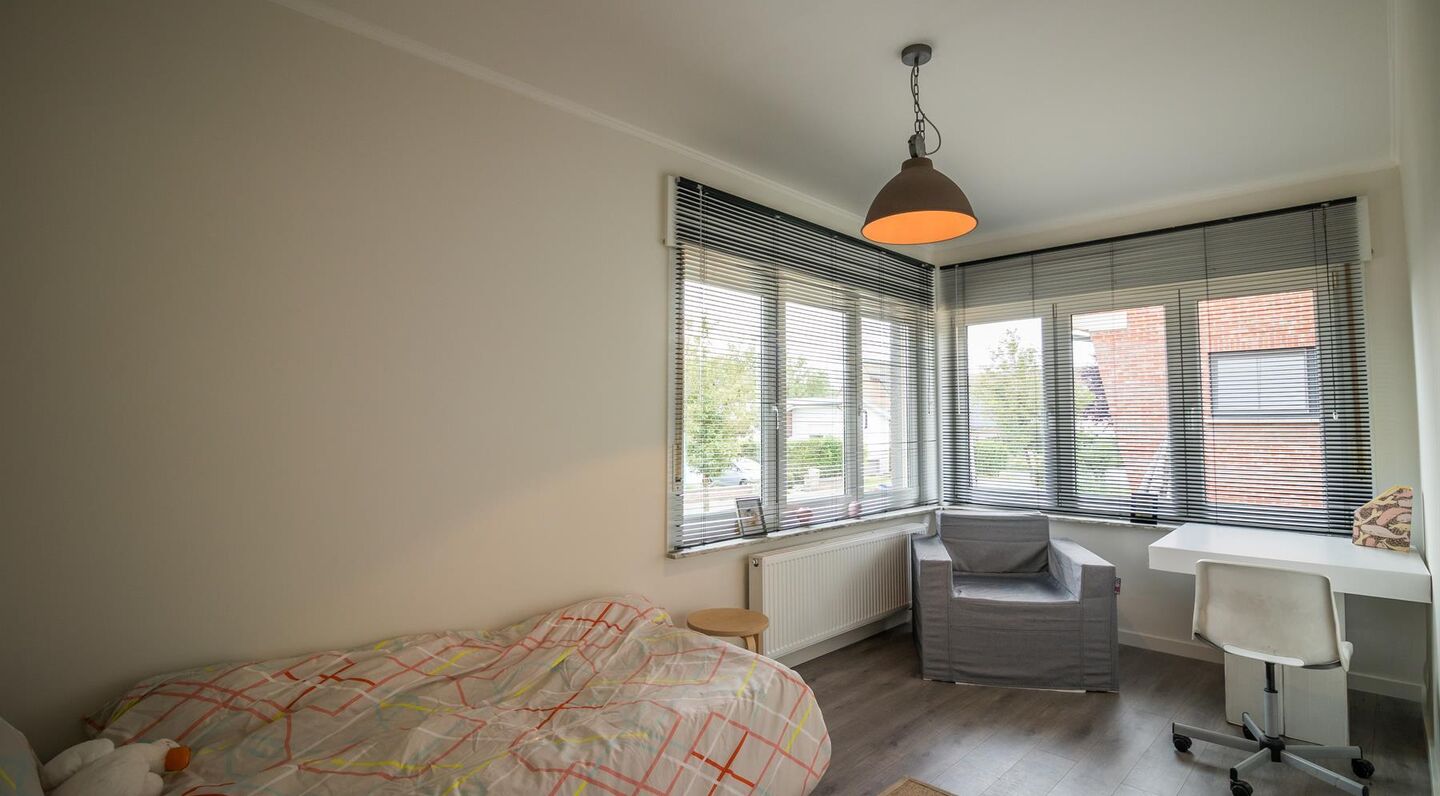 Villa for rent in Sterrebeek