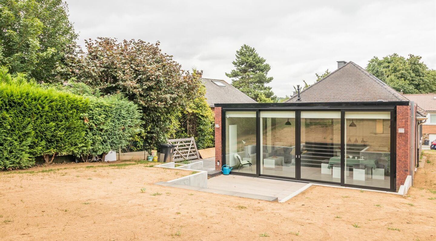 Villa for rent in Sterrebeek