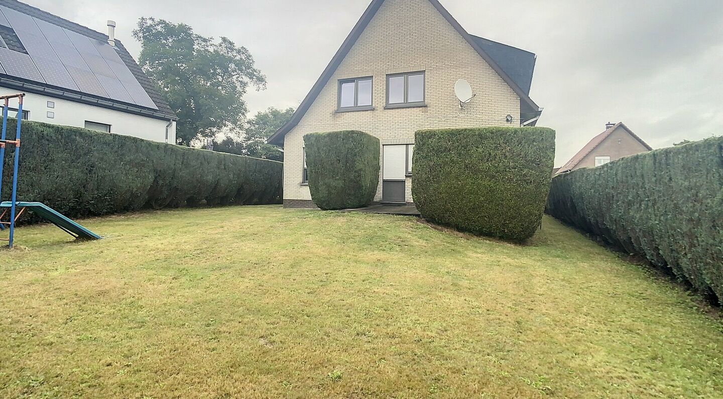 Villa for rent in Sterrebeek