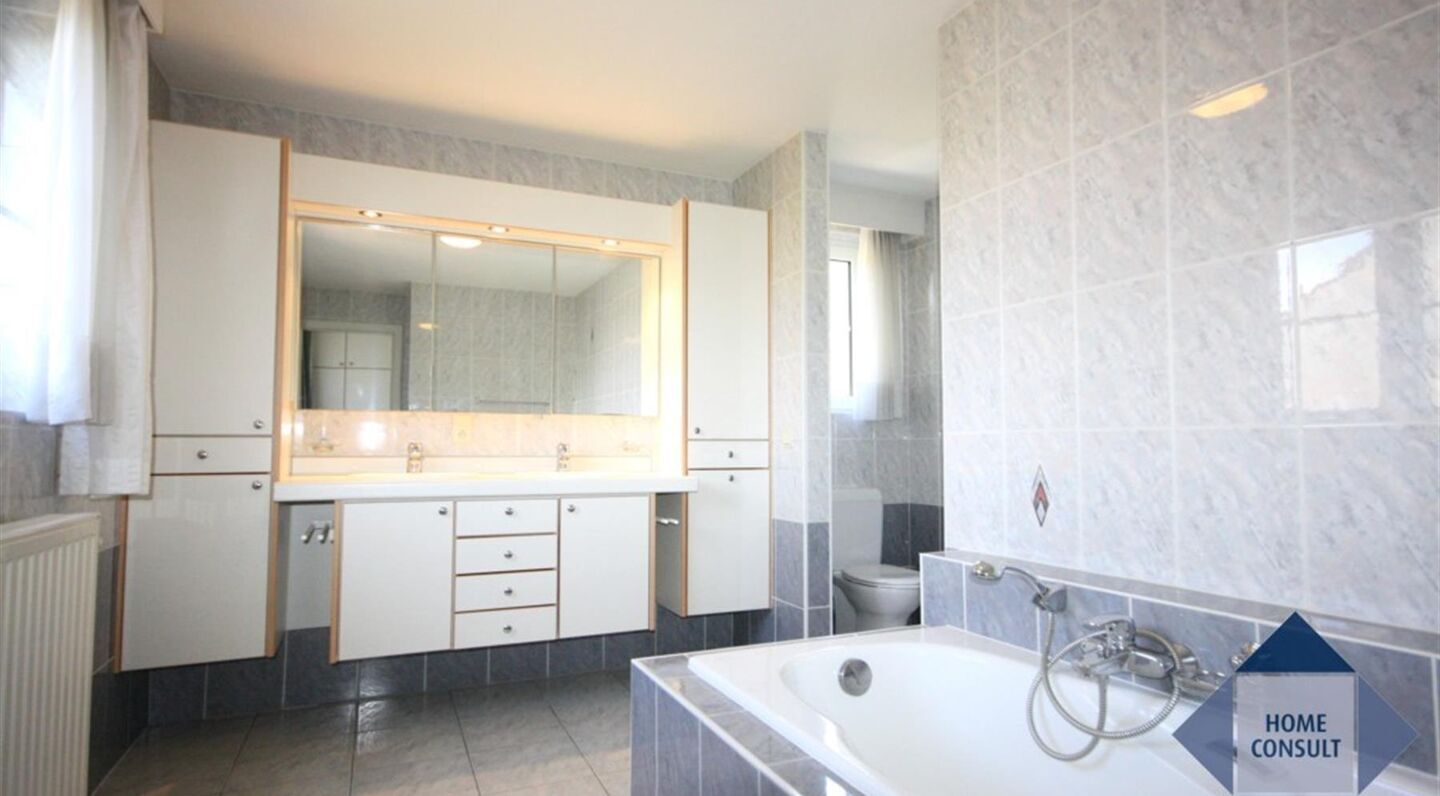 Villa for rent in Tervuren