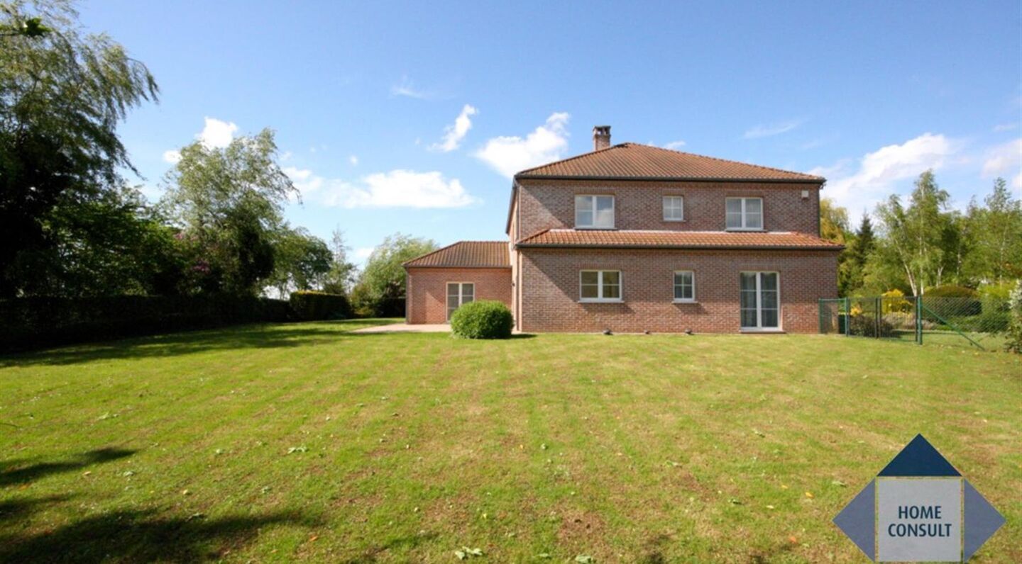 Villa for rent in Tervuren