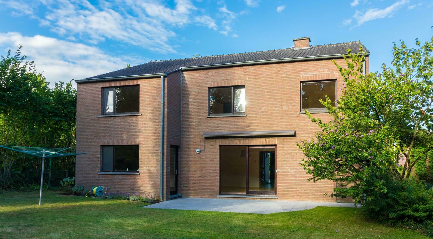 Villa for rent in Tervuren