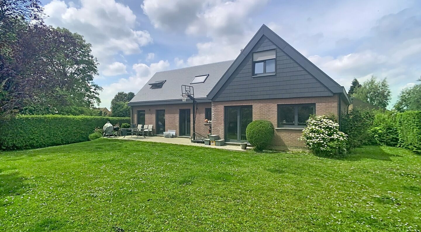 Villa for rent in Tervuren