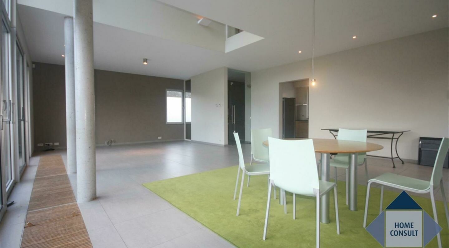 Villa for rent in Vossem