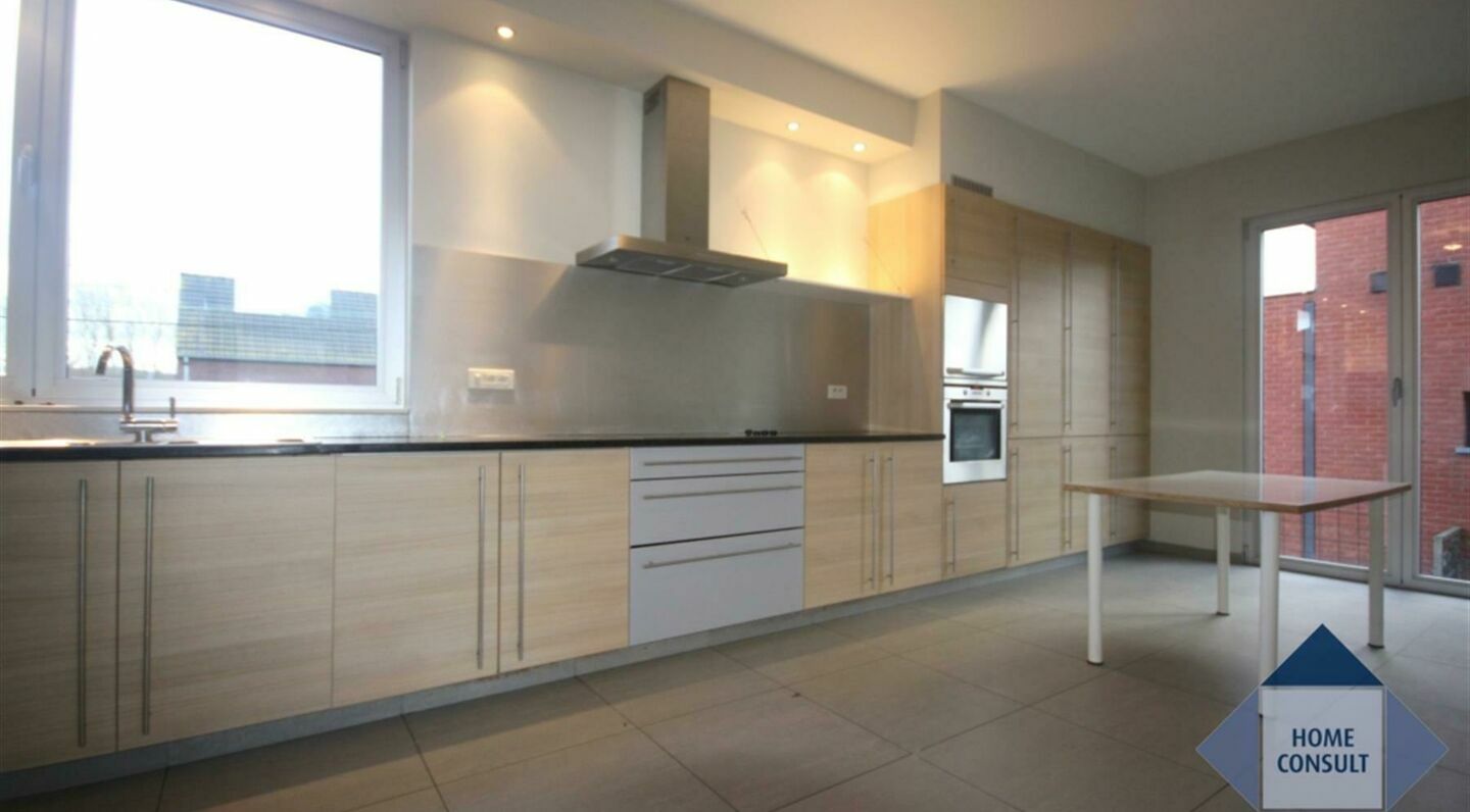 Villa for rent in Vossem