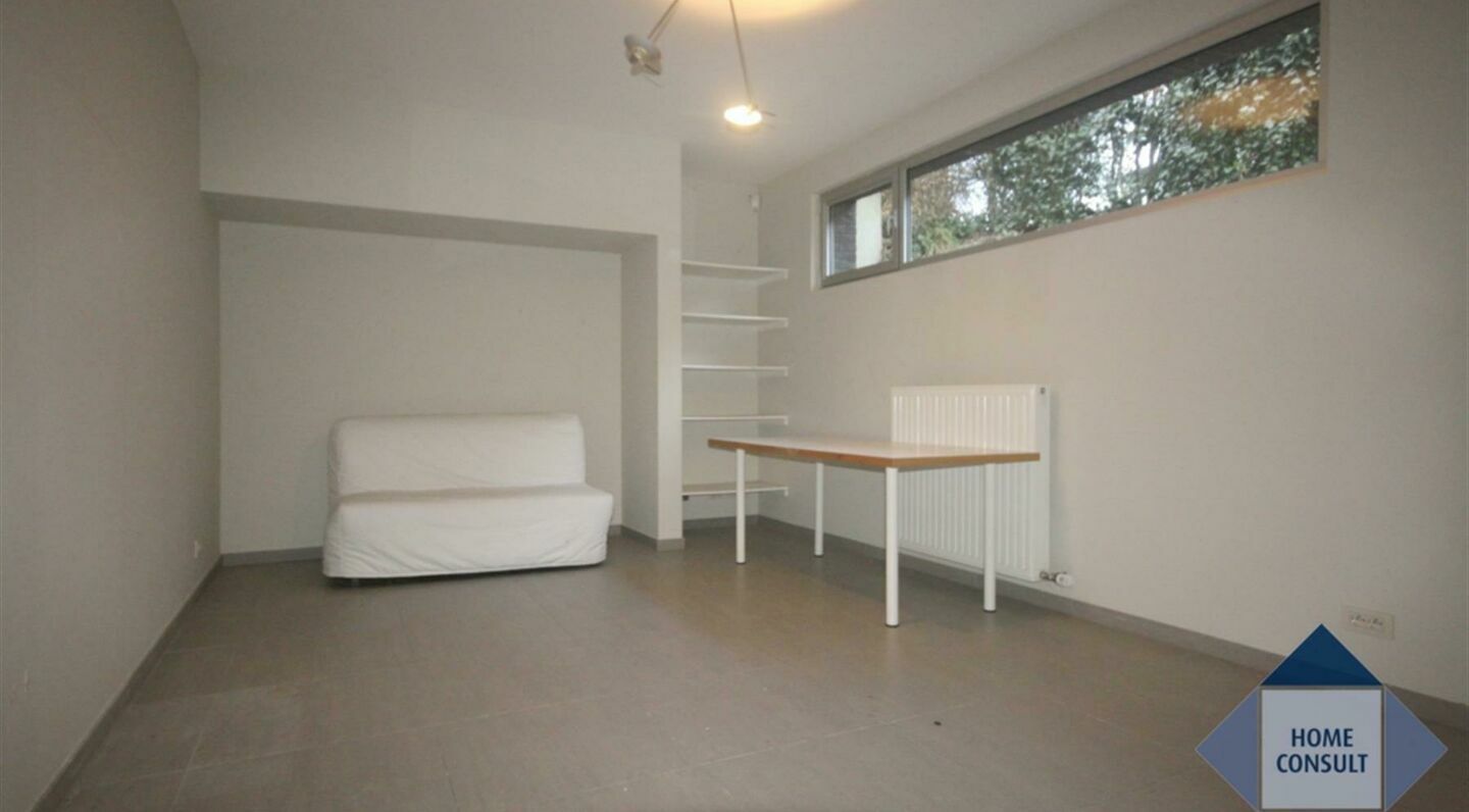 Villa for rent in Vossem