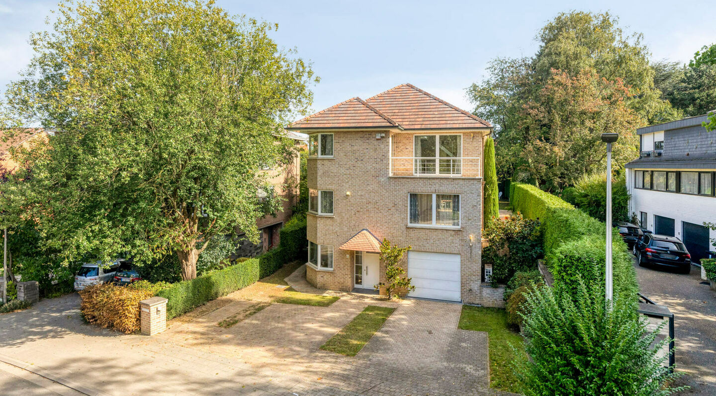 Villa for sale in Kraainem